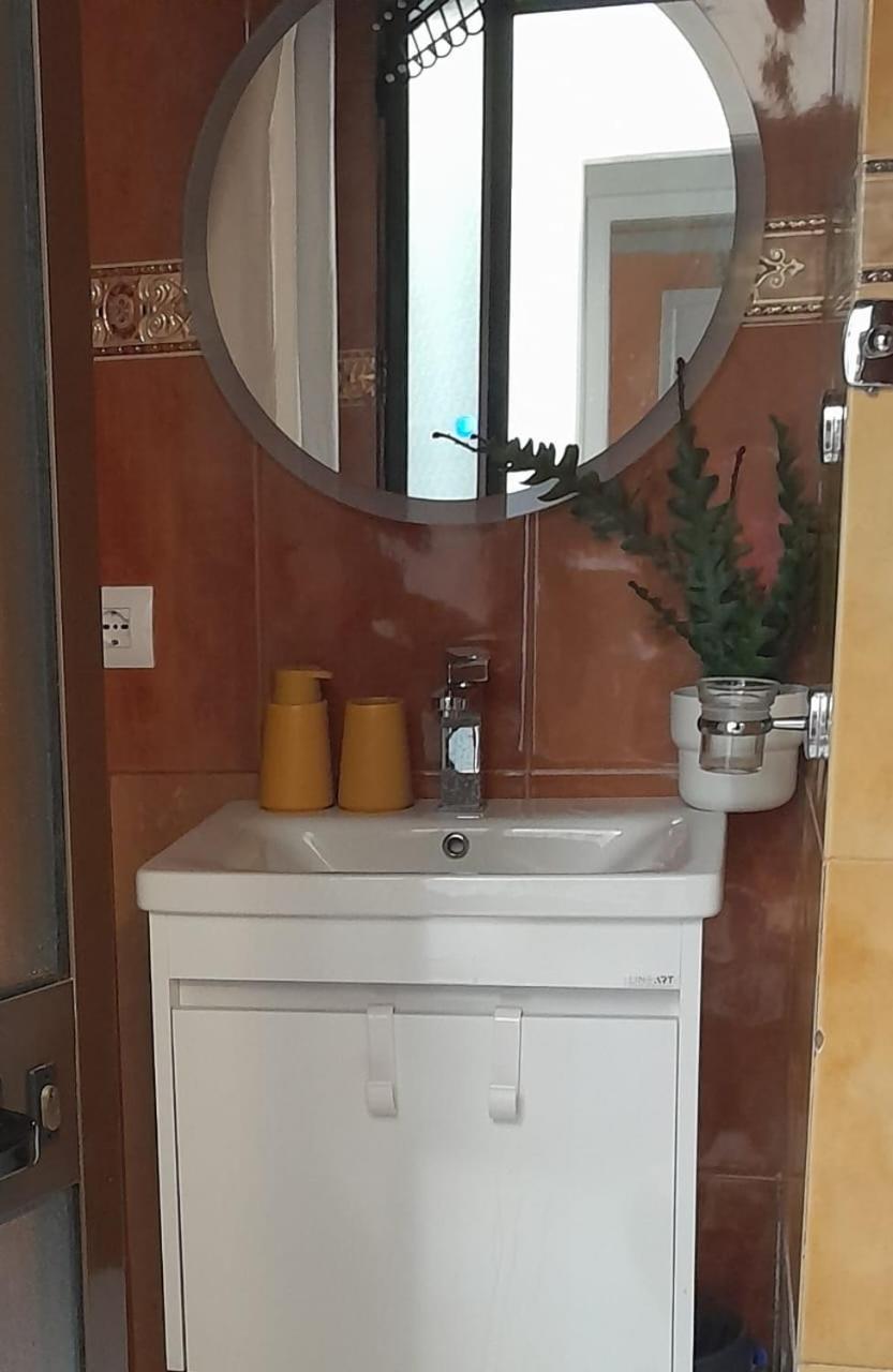 Bani'S Cozy Lovely Apt تيرانا المظهر الخارجي الصورة