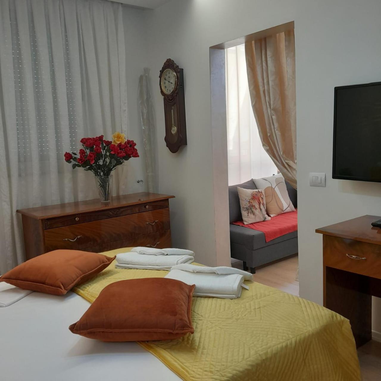 Bani'S Cozy Lovely Apt تيرانا المظهر الخارجي الصورة